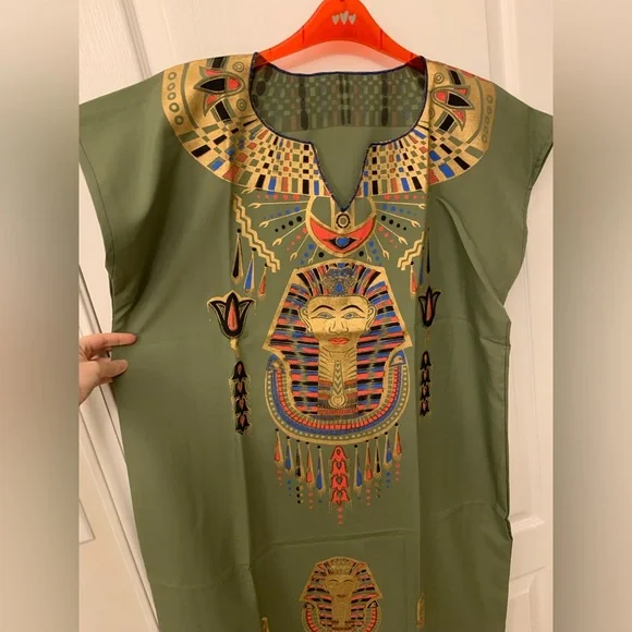 Green Egyptian Traditional Dress - Picture 2 of 16